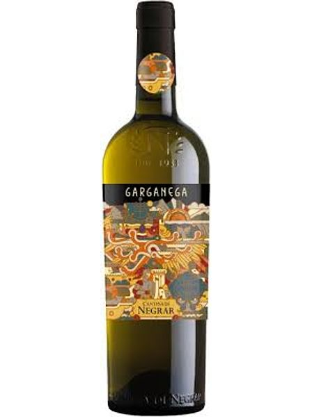 Вино полусухое белое "Кантина ди Неграр Гарганега Верона"